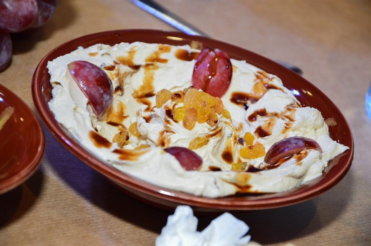 The Hummus Game 
